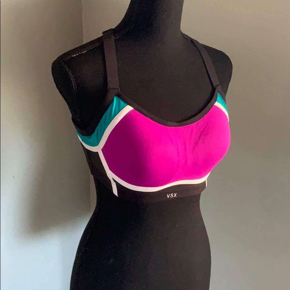 Victoria Secret sport bra 36C